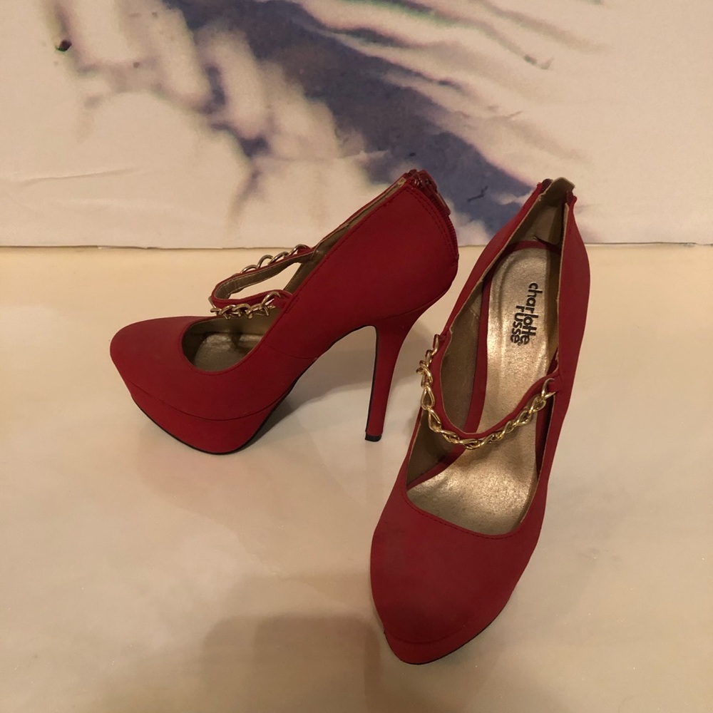 Red heel